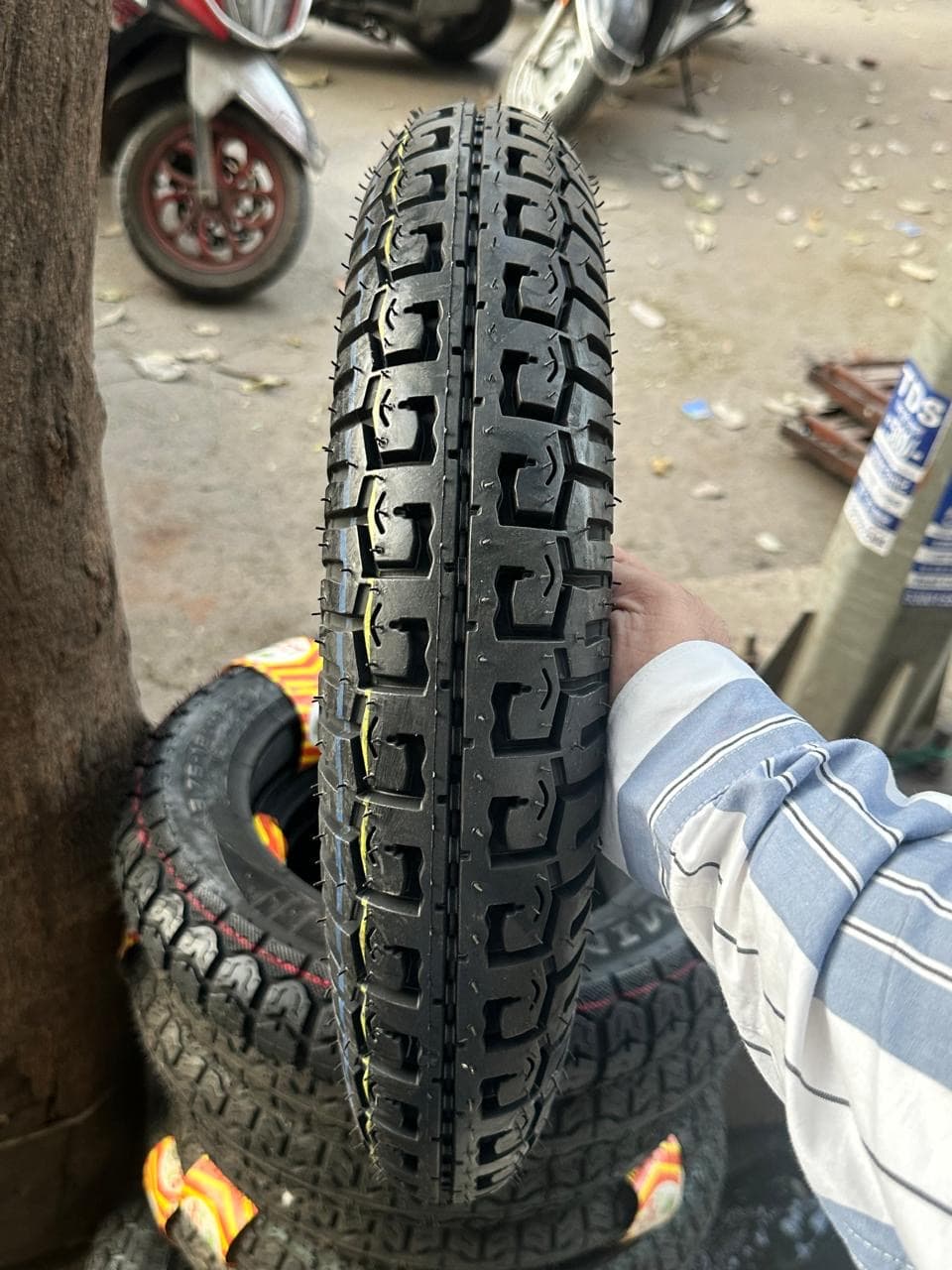 MiniGold TVS 3.75.12  (Tyre+Tube)
