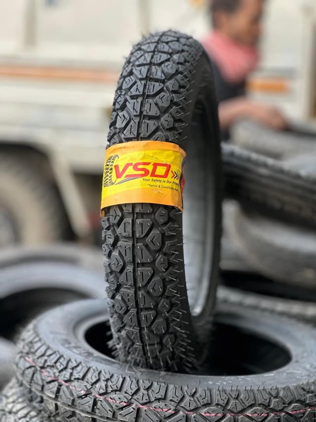 VSD 3.75.12 Ceat Tyre